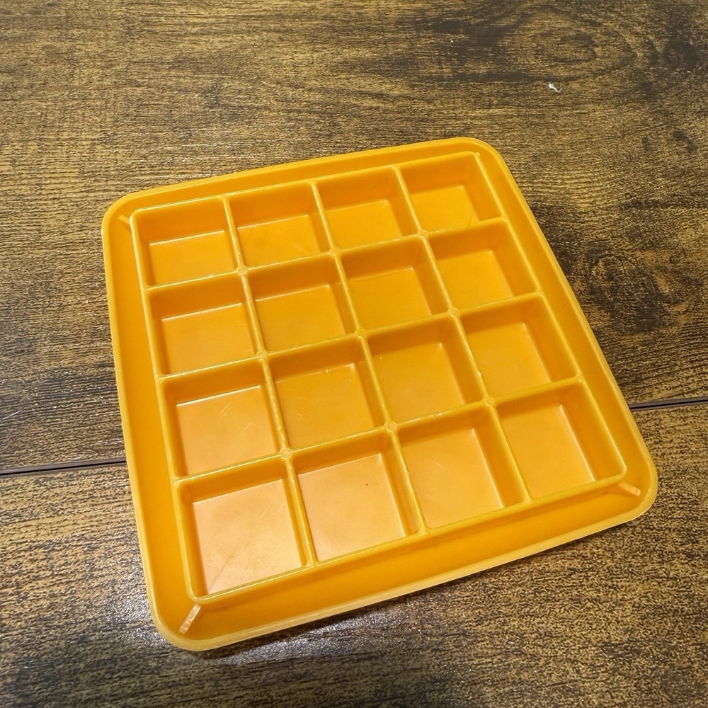 VTG 80s Boggle Word Game Replacement Parts Pieces- Base Only Yellow